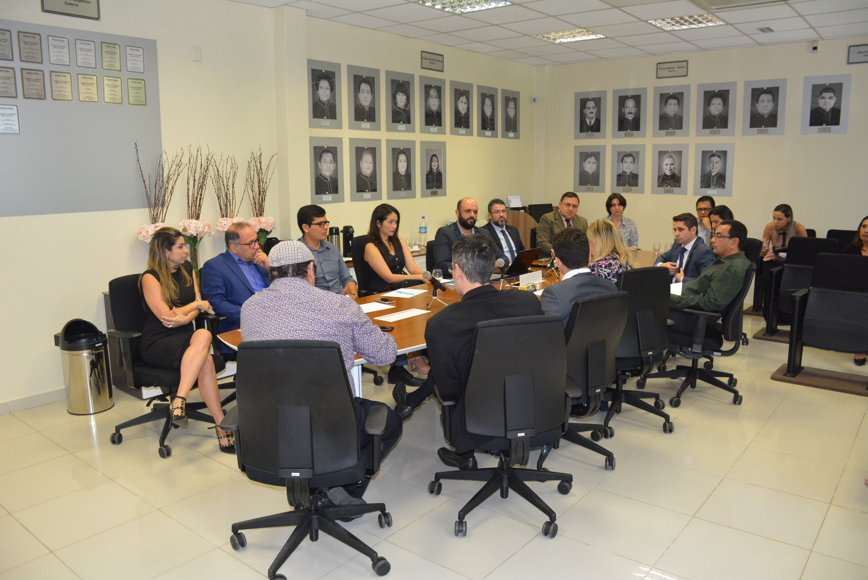 GEA apresentam aos membros do MP-AP a metodologia do programa “Tesouro Verde”